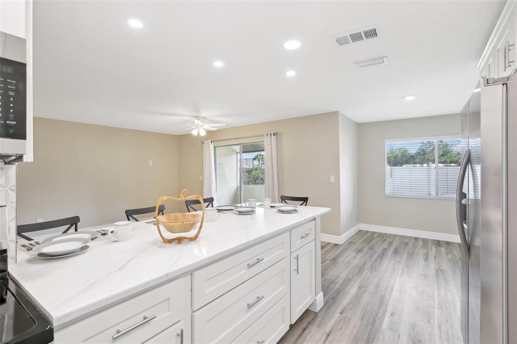 1203 16th Circle Southeast Largo, FL 33771 - Photo 11 of 35