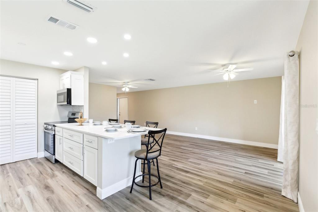 1203 16th Circle Southeast Largo, FL 33771 - Photo 9 of 35