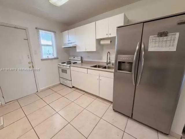 $1,700 | 1950 West 54th Street, Unit 413, Hialeah, FL 33012