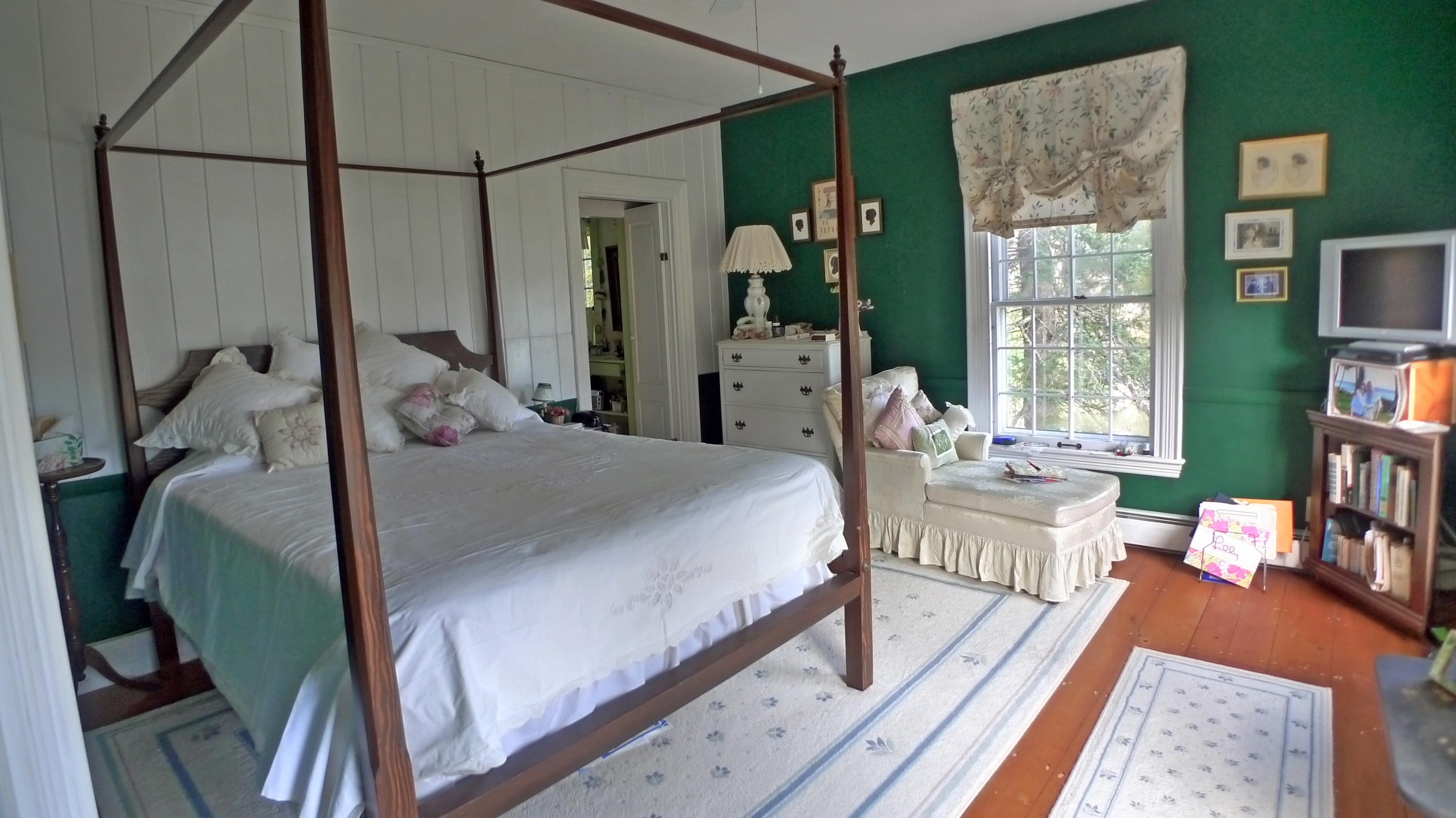 36 Landing Road Southport, ME 04576 - Photo 8 of 32 main house br master