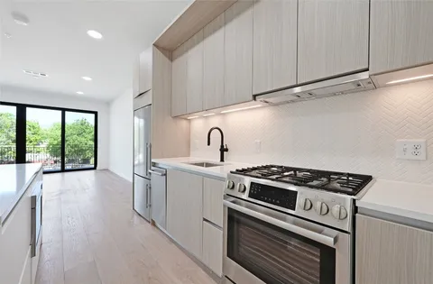 $449,000 | 2209 South 1st Street, Unit 218, Austin, TX 78704