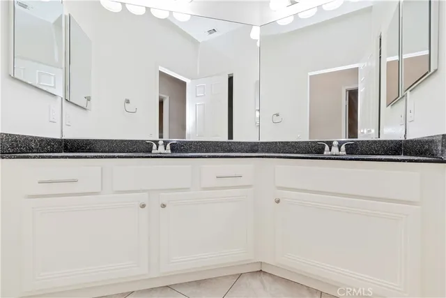 $799,900 | 14845 Shetland Lane, Fontana, CA 92336