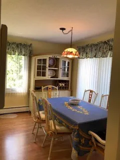 $2,800 | 421 Bellevue Avenue, Unit 3C, Newport, RI 02840