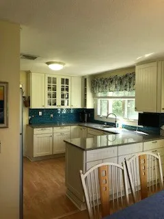 $2,800 | 421 Bellevue Avenue, Unit 3C, Newport, RI 02840