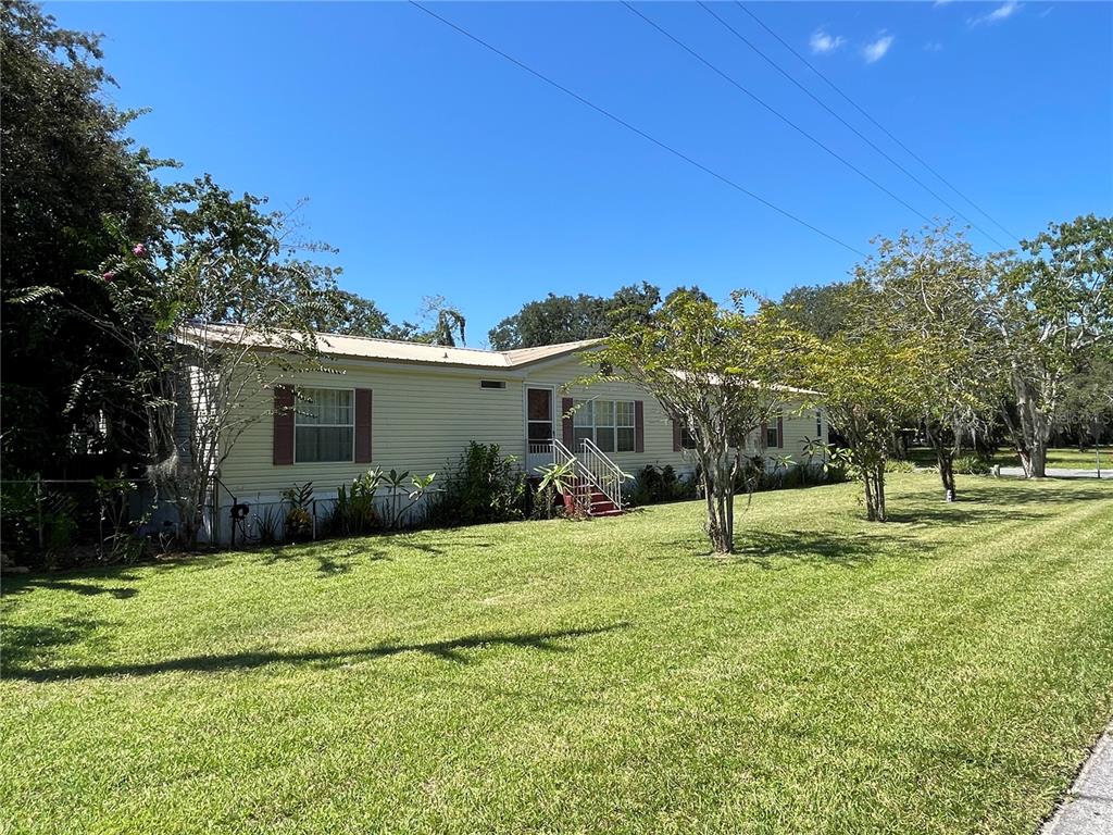 14228 Mistletoe Way Astatula, FL 34705 - Photo 1 of 41