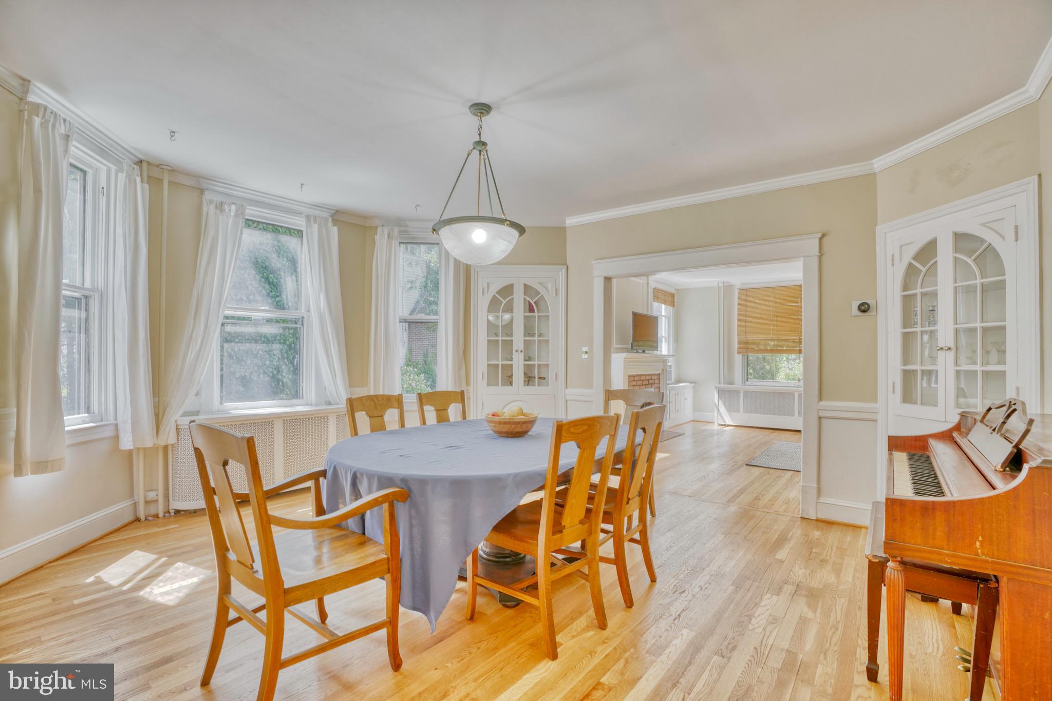 2109 Carterdale Road Baltimore, MD 21209 - Photo 11 of 68