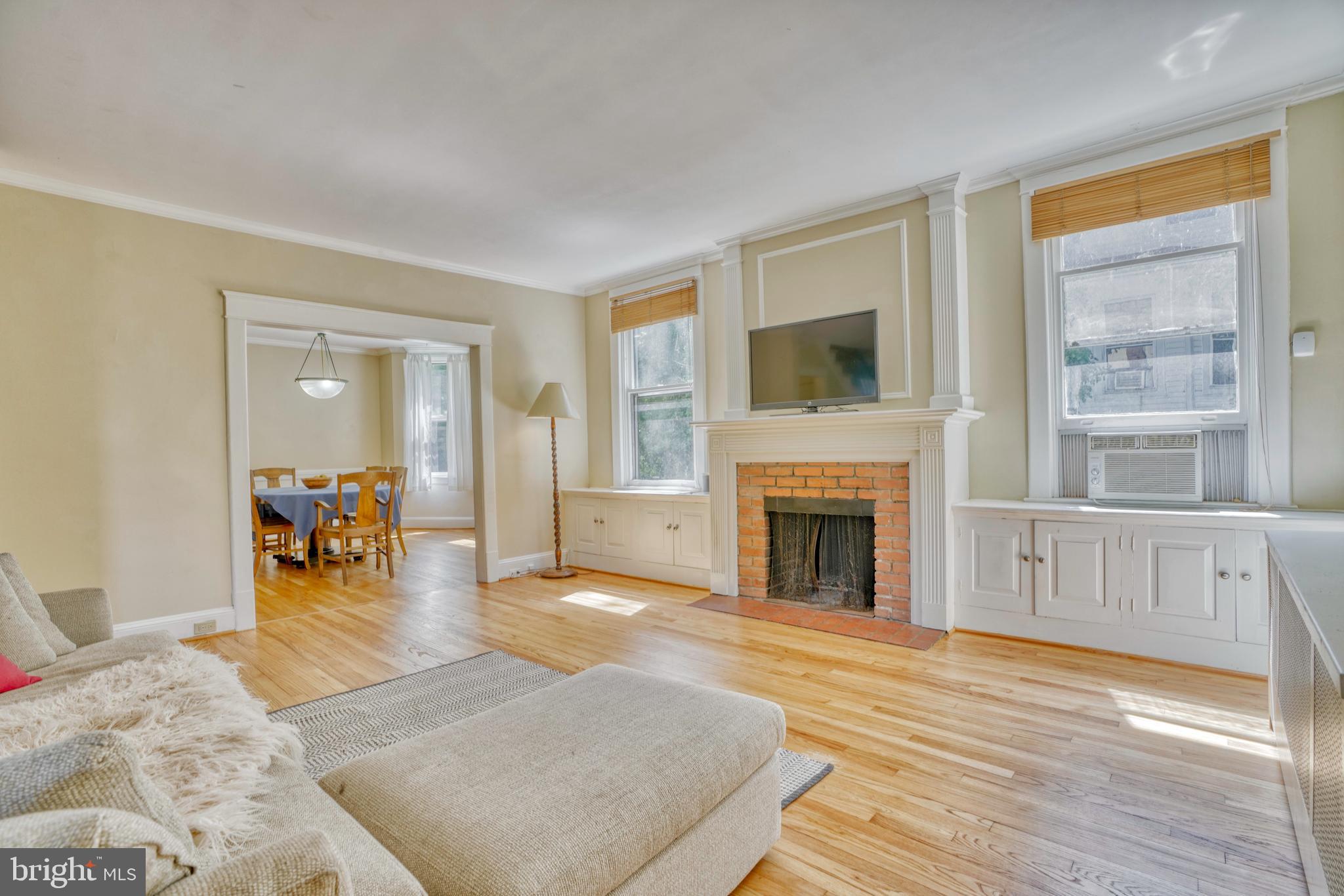 2109 Carterdale Road Baltimore, MD 21209 - Photo 4 of 68