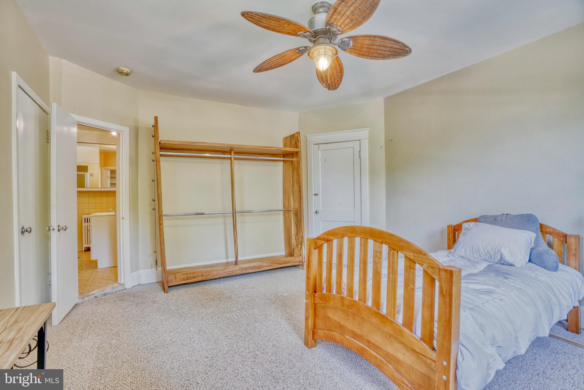 2109 Carterdale Road Baltimore, MD 21209 - Photo 31 of 68
