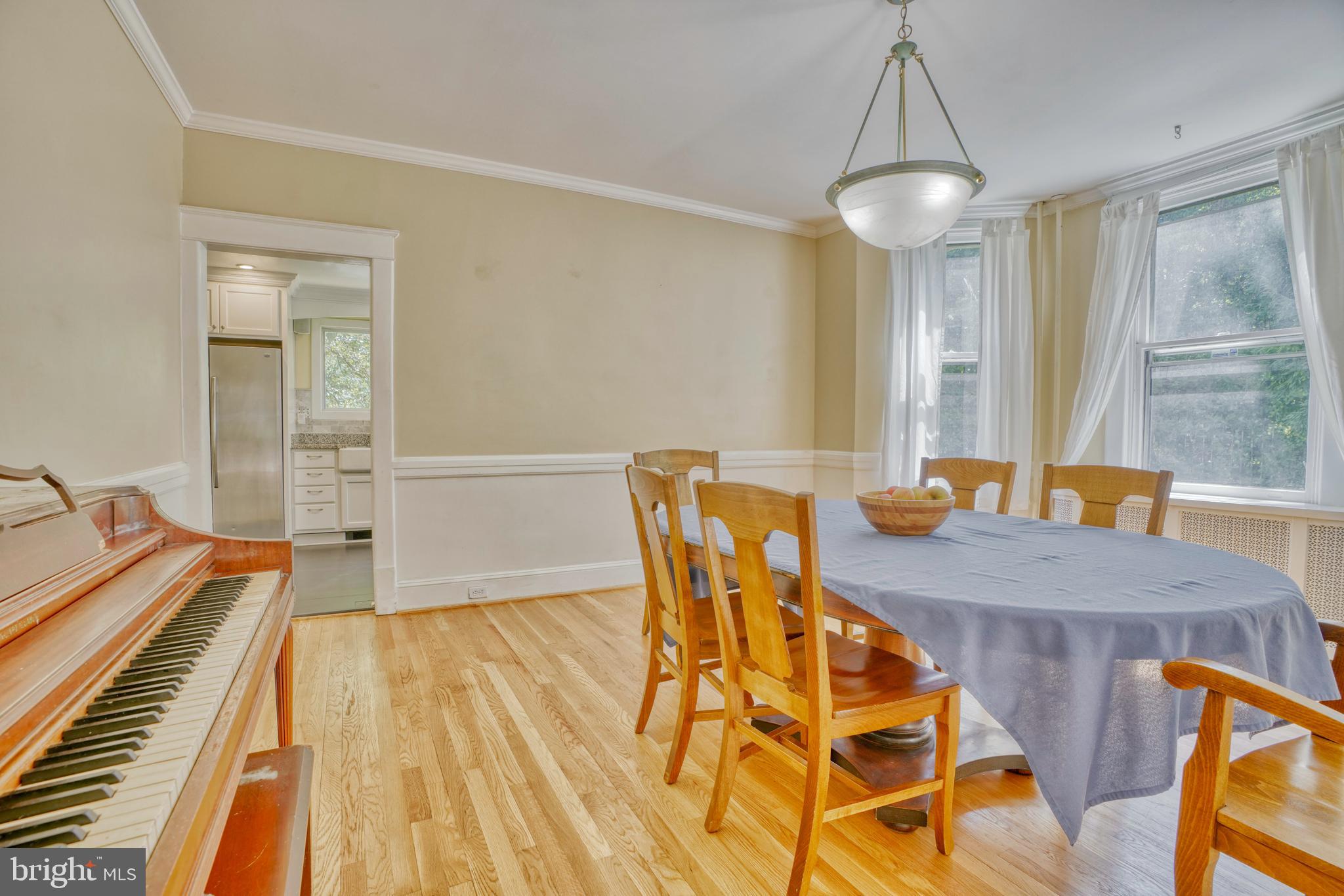 2109 Carterdale Road Baltimore, MD 21209 - Photo 8 of 68