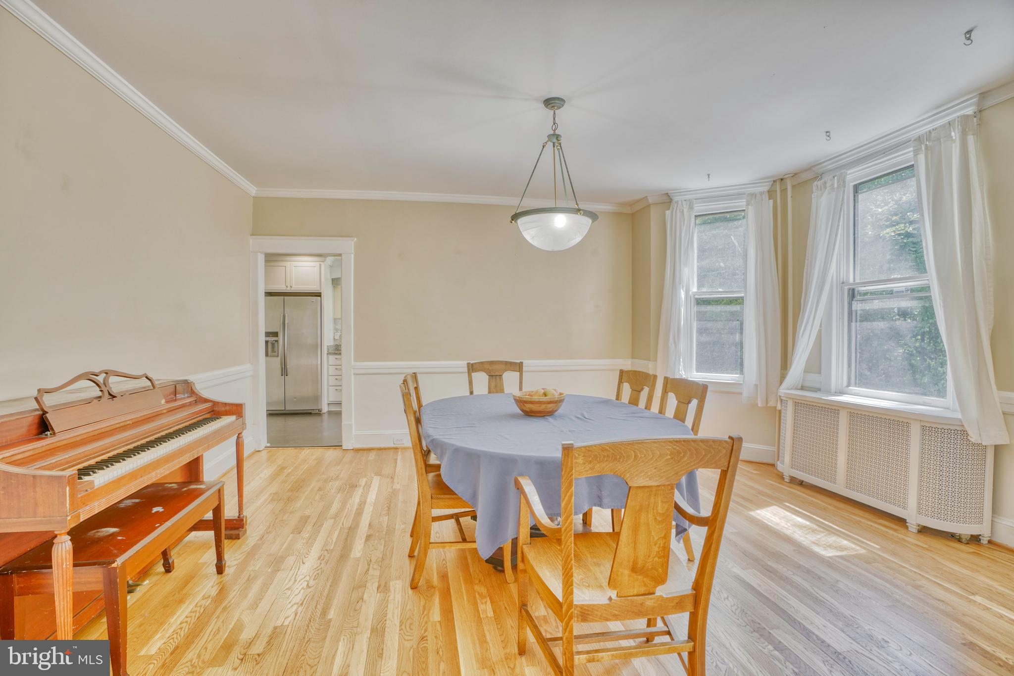 2109 Carterdale Road Baltimore, MD 21209 - Photo 9 of 68