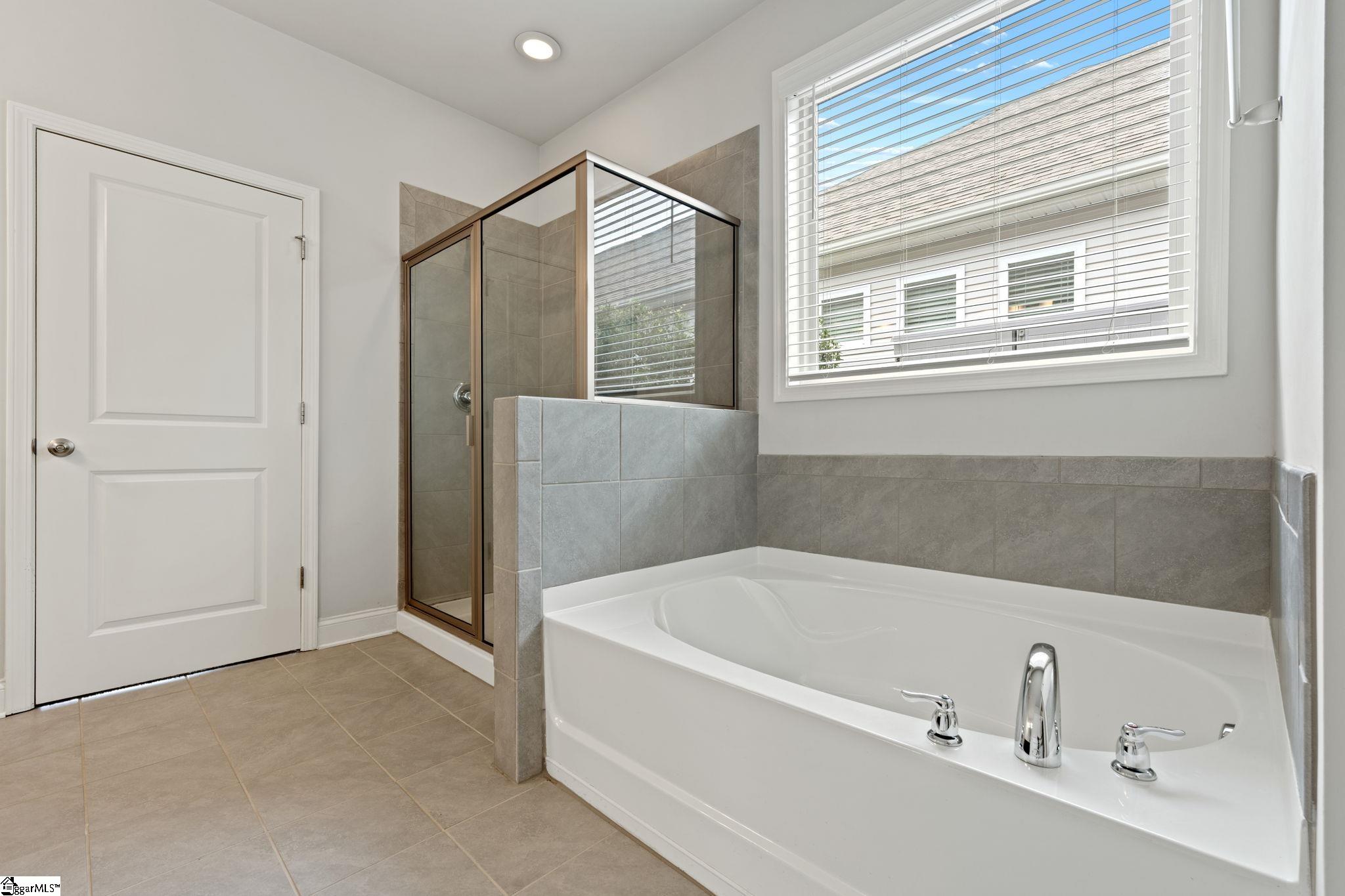 854 Deepwood Court Boiling Springs, SC 29316 - Photo 20 of 36