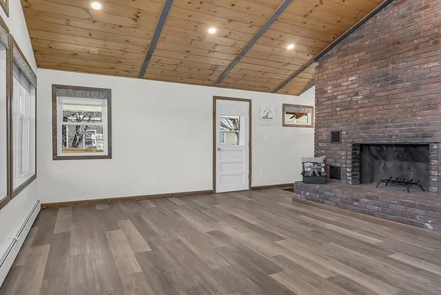 $3,200 | 23 Laurie Lane, Westminster, MA 01473