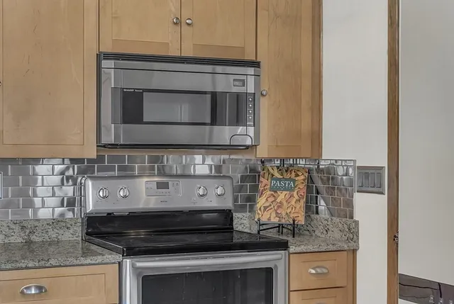 $3,200 | 23 Laurie Lane, Westminster, MA 01473