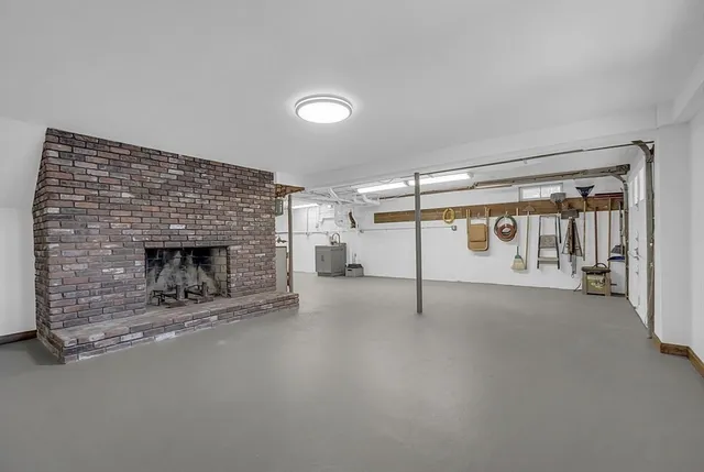 $3,200 | 23 Laurie Lane, Westminster, MA 01473