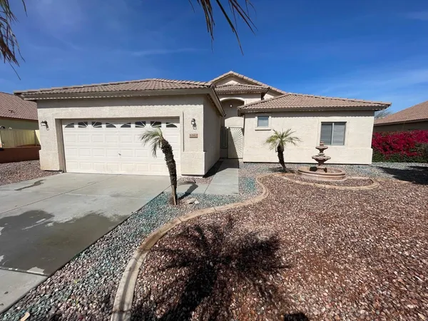 $1,825 | 6342 West Cambridge Avenue, Phoenix, AZ 85035