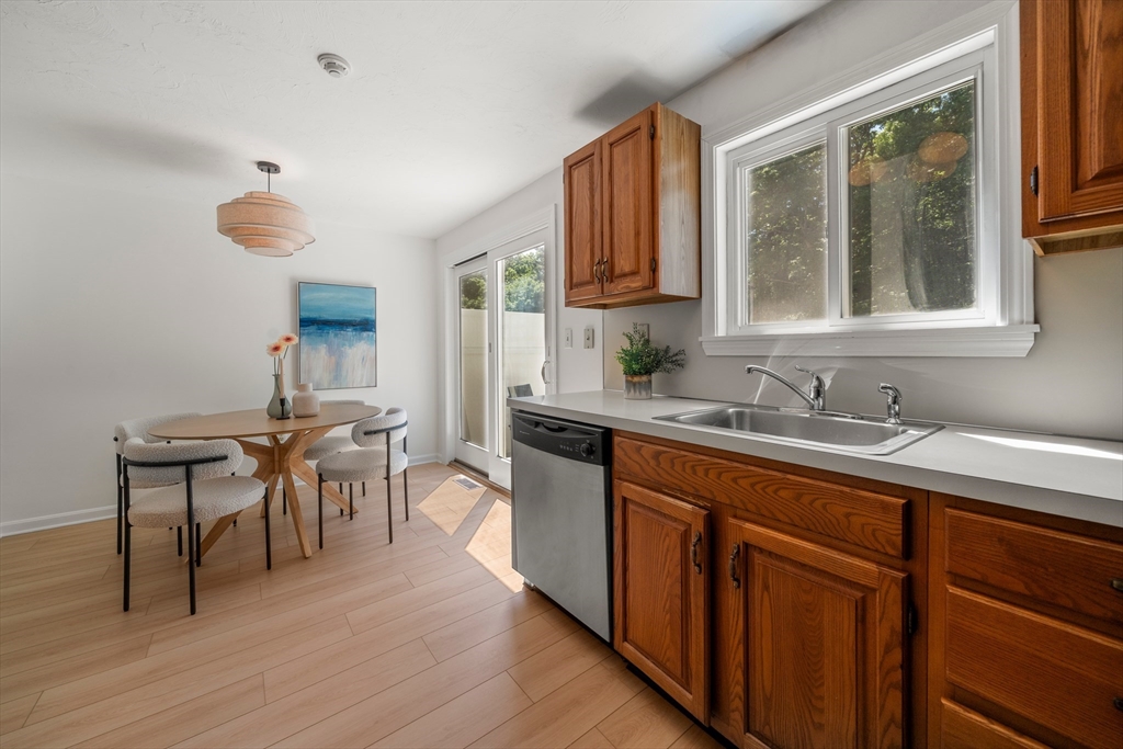 161 Winter Street, Unit 2 Hanson, MA 02341 - Photo 6 of 17