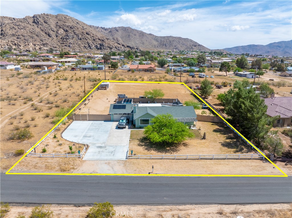 17133 Mesquite Road Apple Valley, CA 92307 - Photo 35 of 36 Gallery Image 35