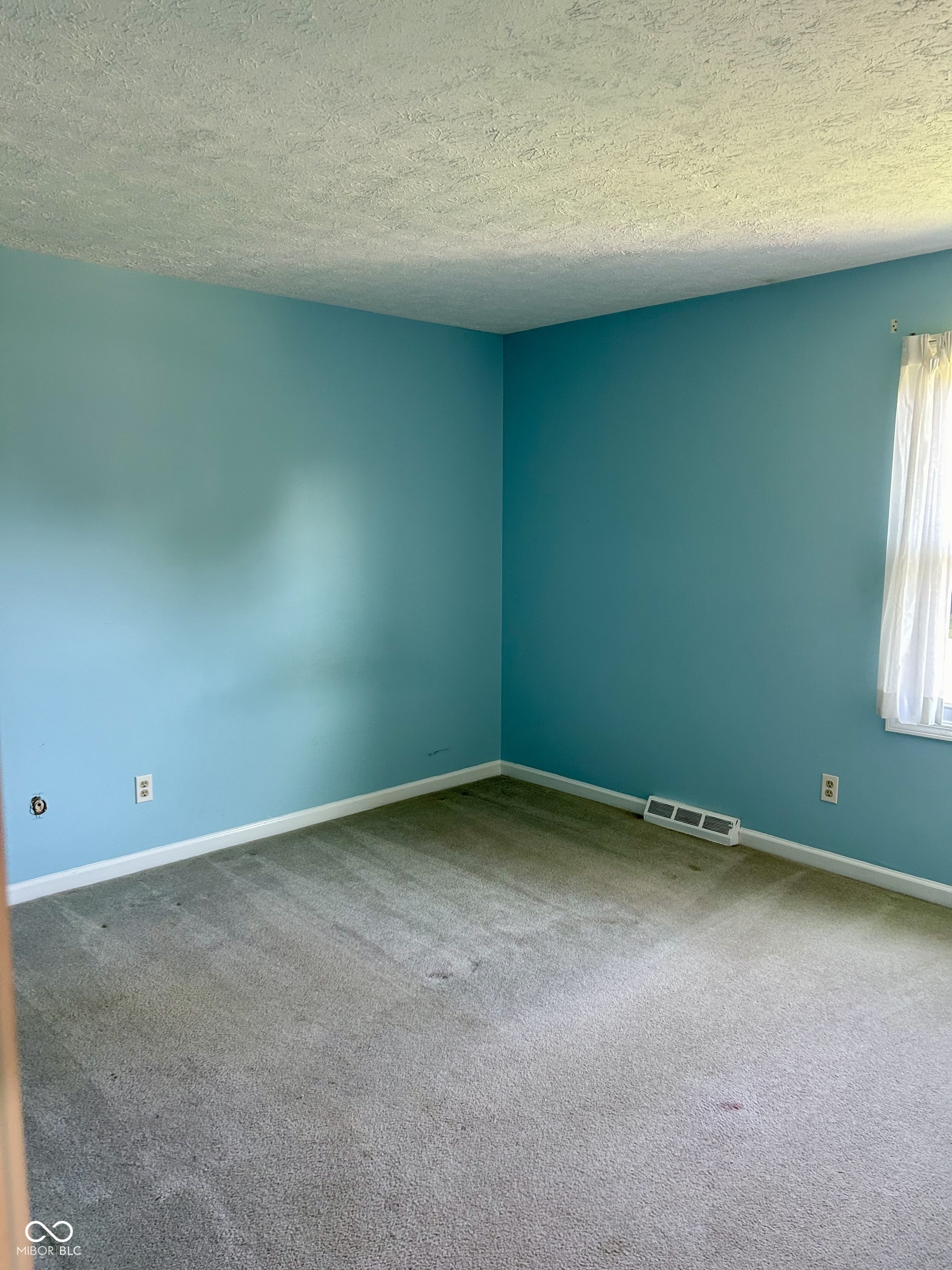 4 Sycamore Road Carmel, IN 46033 - Photo 14 of 17 Gallery Image 14