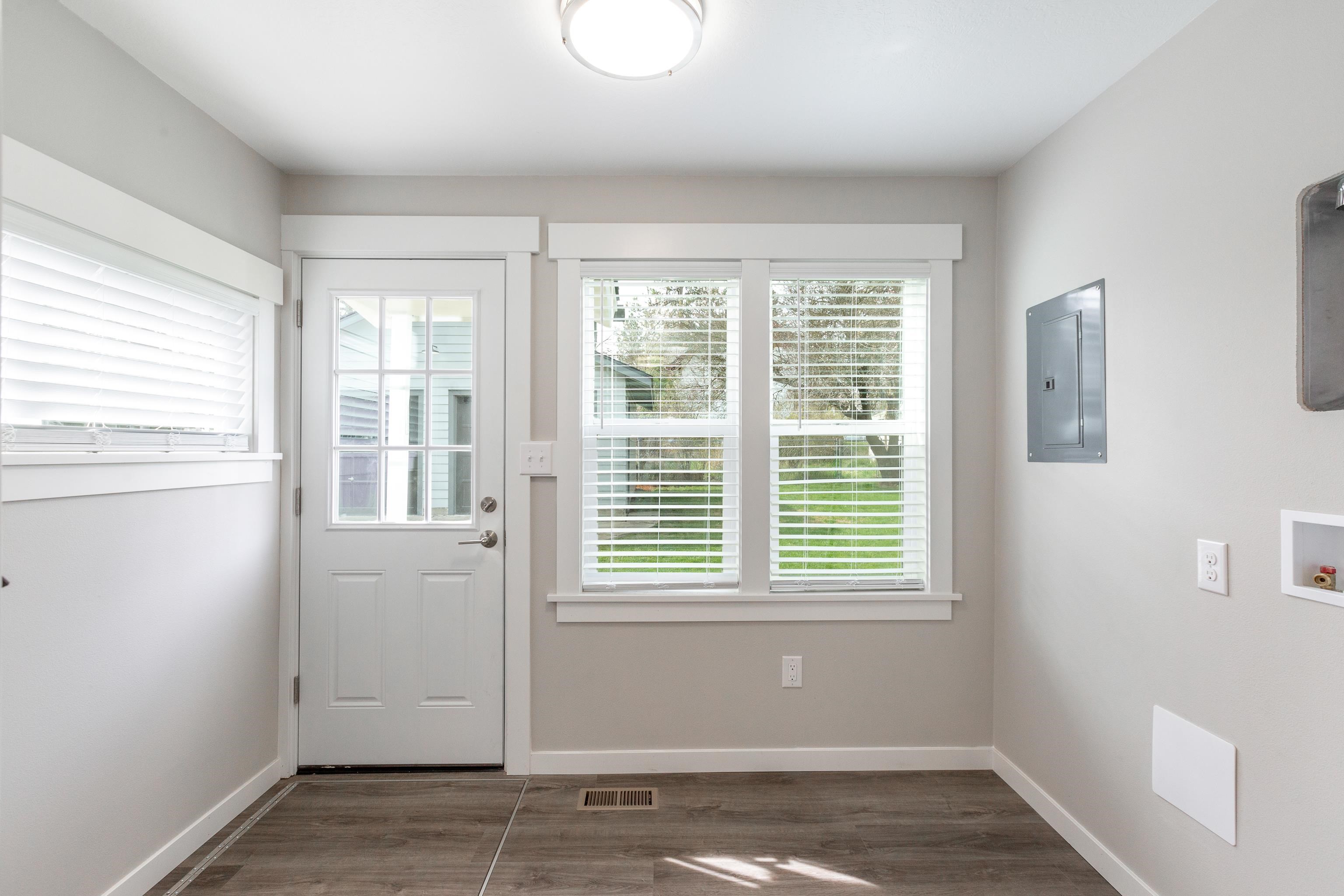 1718 East 9th Avenue Spokane, WA 99202 - Photo 12 of 20