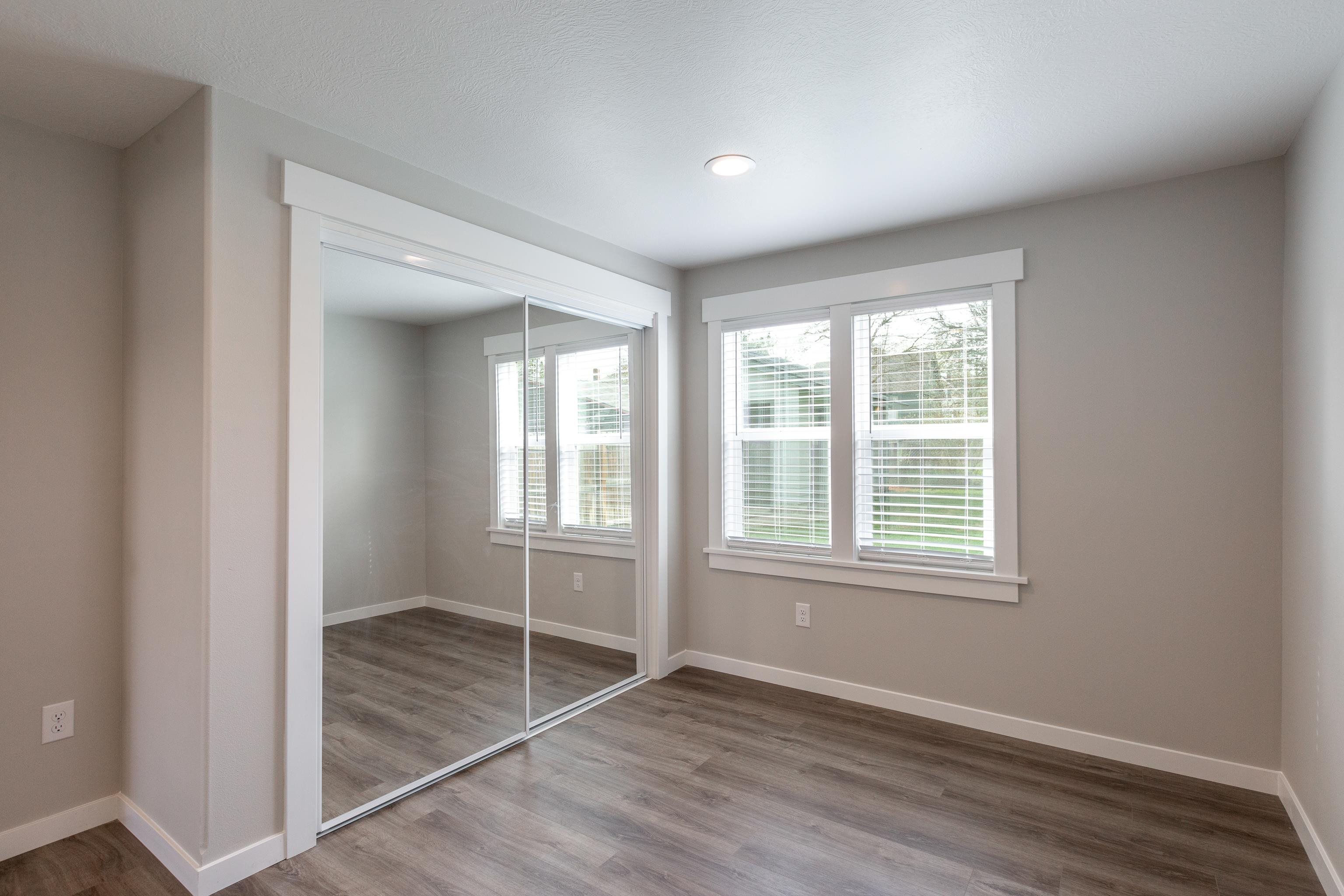 1718 East 9th Avenue Spokane, WA 99202 - Photo 16 of 20