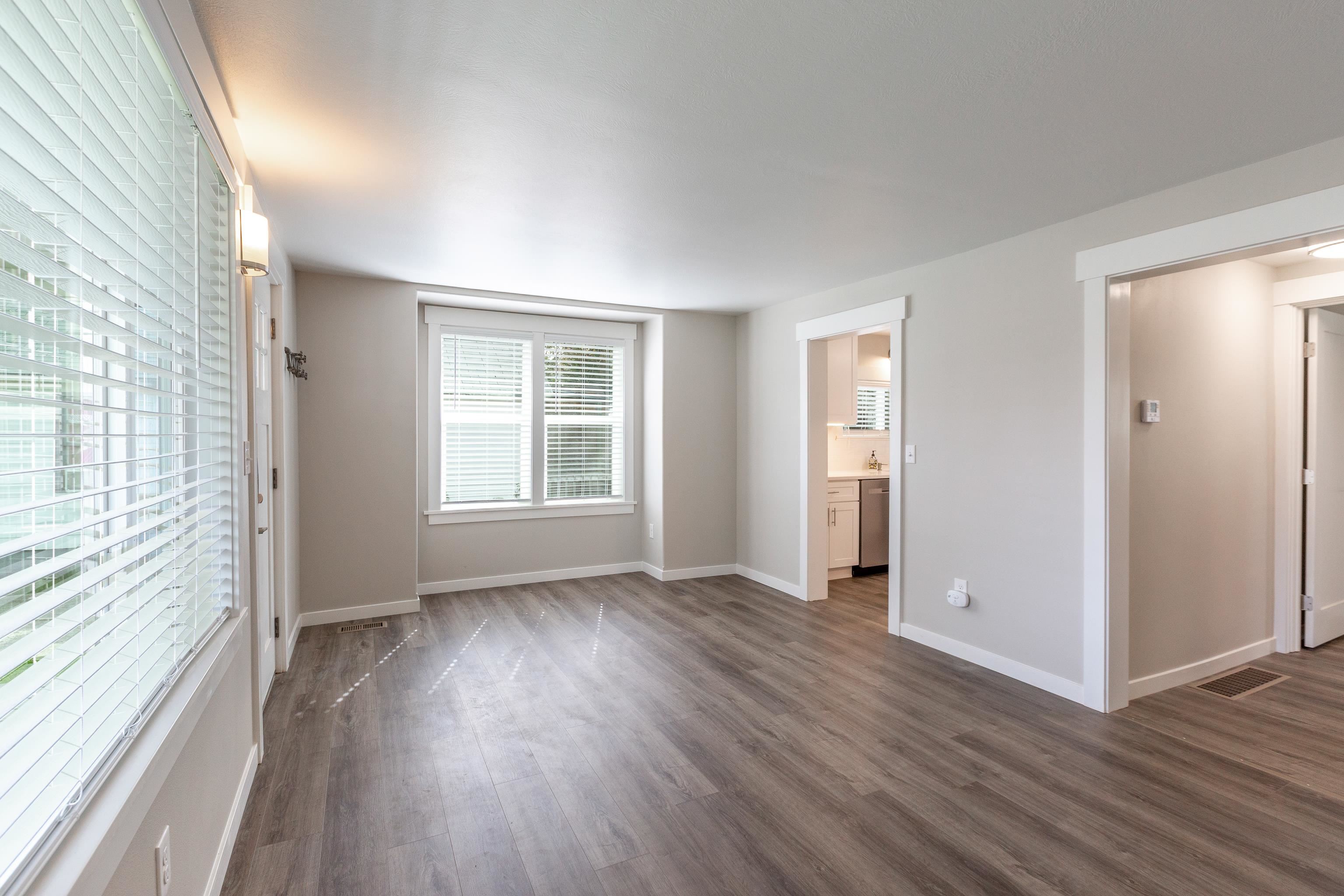 1718 East 9th Avenue Spokane, WA 99202 - Photo 8 of 20