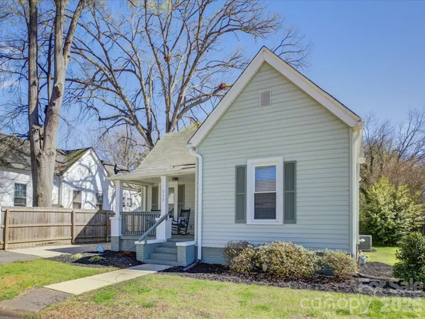 $288,000 | 212 Lee Street, Rock Hill, SC 29730