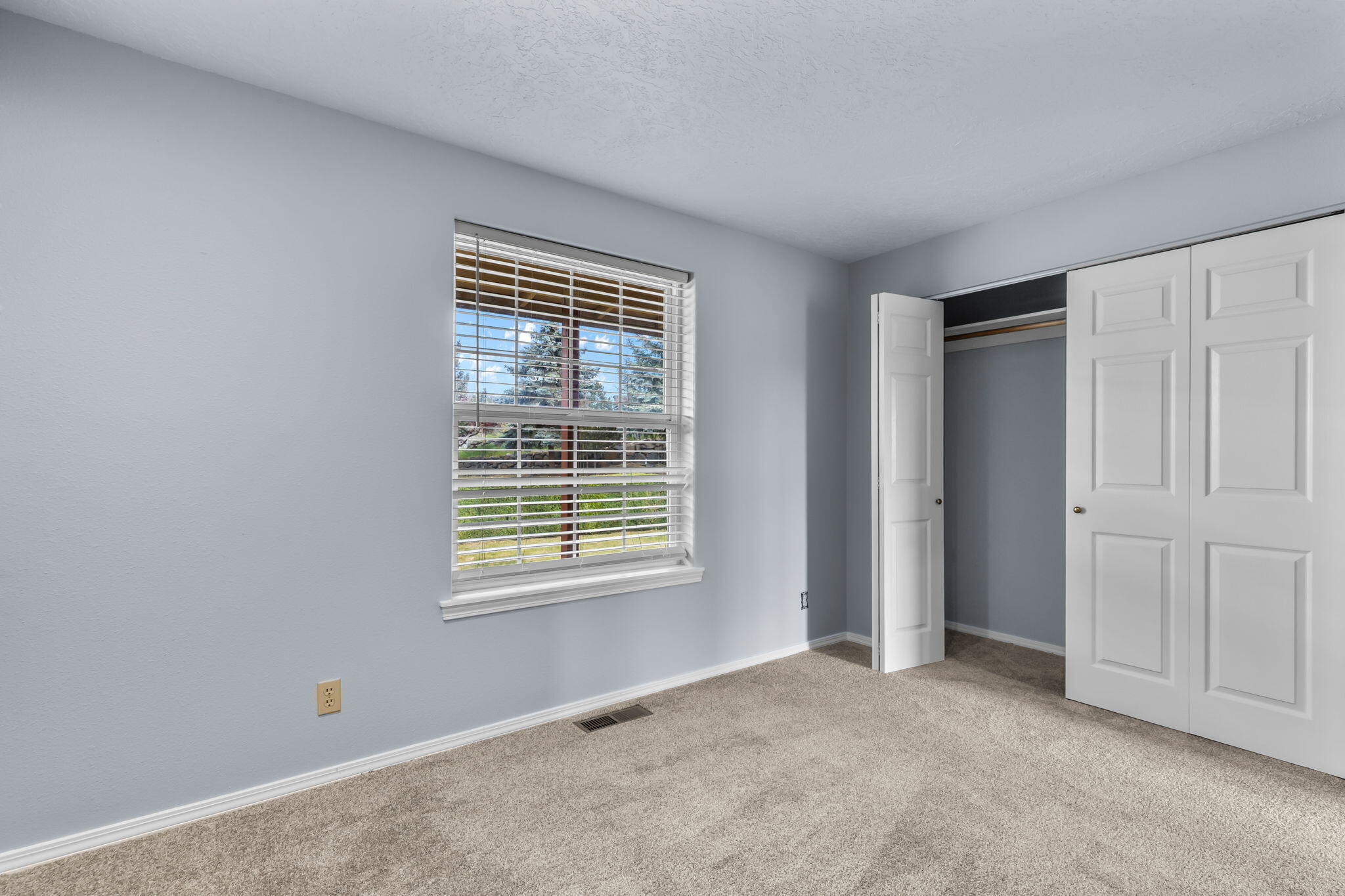 3249 Northeast Yellowpine Road Prineville, OR 97754 - Photo 28 of 56 2026_04_27_3249_ne_yellowpine_road_pv-37