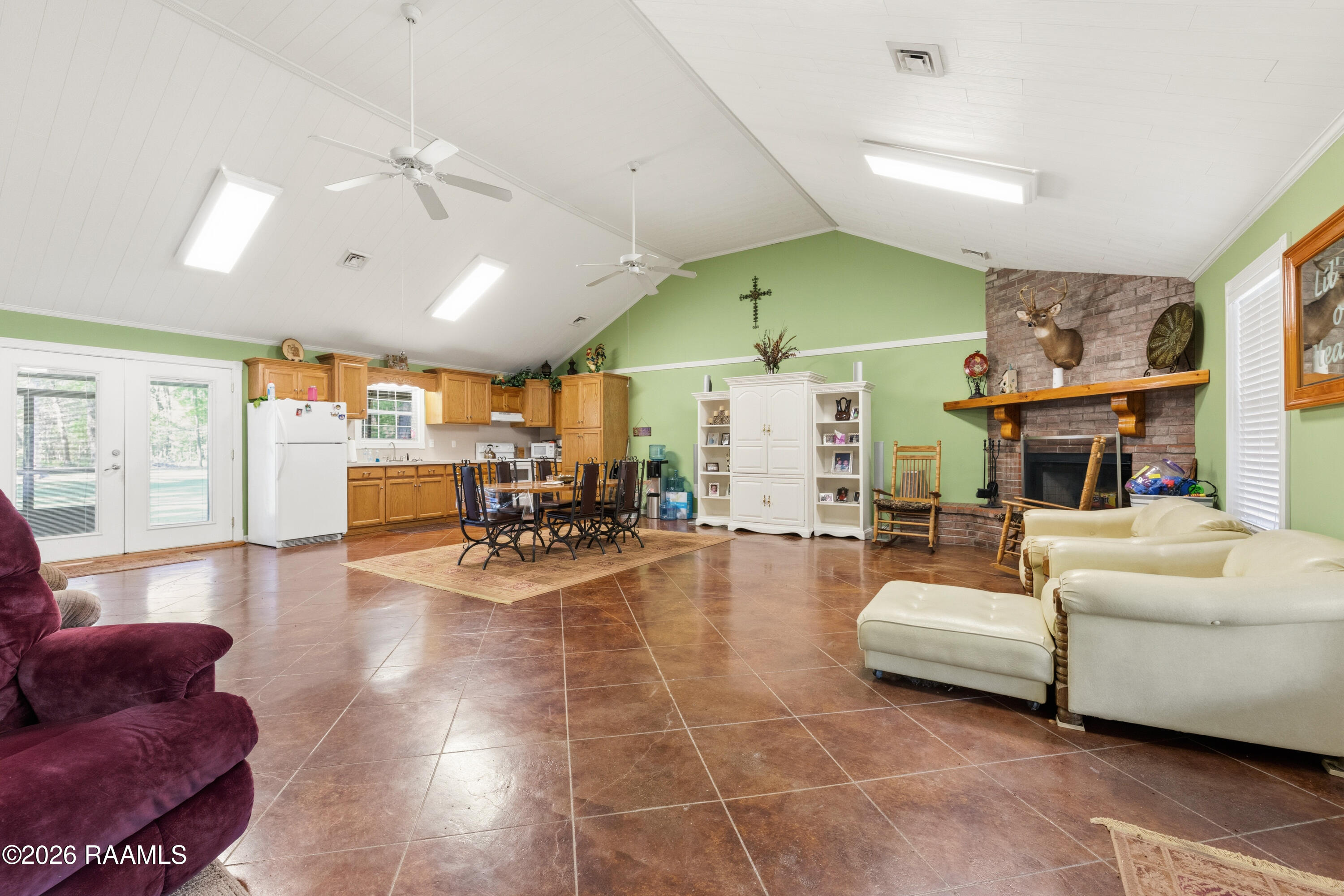 1136 Herman Dupuis Road Breaux Bridge, LA 70517 - Photo 17 of 29 1138HermanDupuis-24