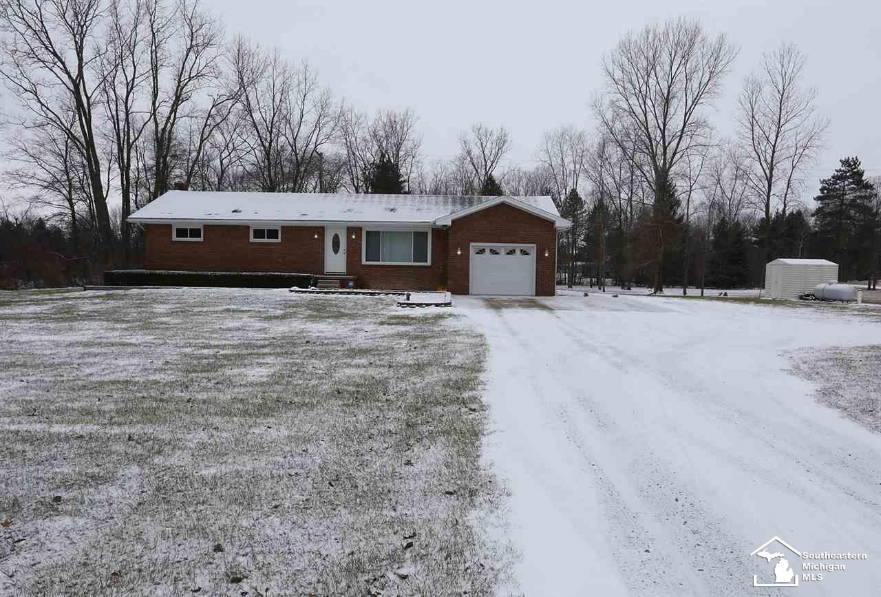 4650 Teal Road Petersburg, MI 49270 - Photo 6 of 41 31369275-5.JPG