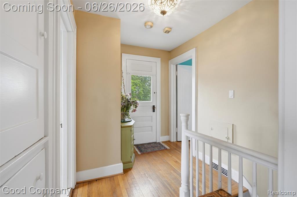 948 Cambridge Road Berkley, MI 48072 - Photo 18 of 43