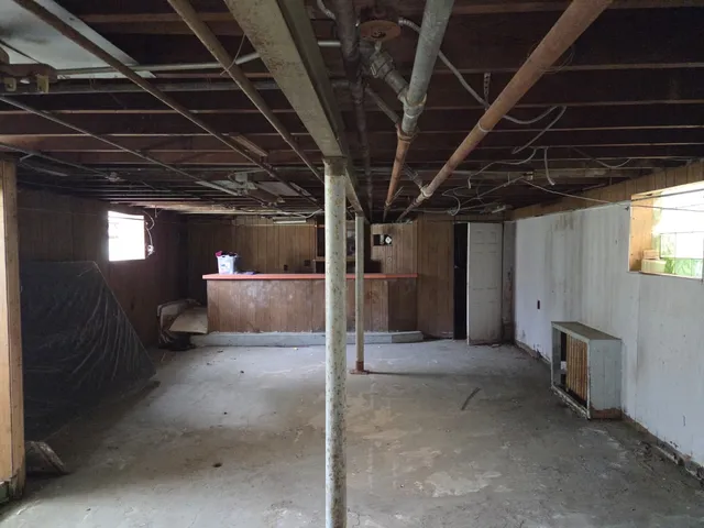 $95,000 | 1038 West 104th Street, Chicago, IL 60643