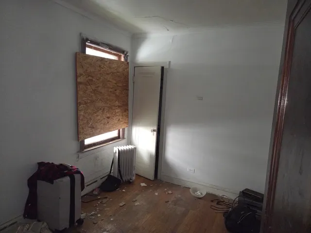 $95,000 | 1038 West 104th Street, Chicago, IL 60643