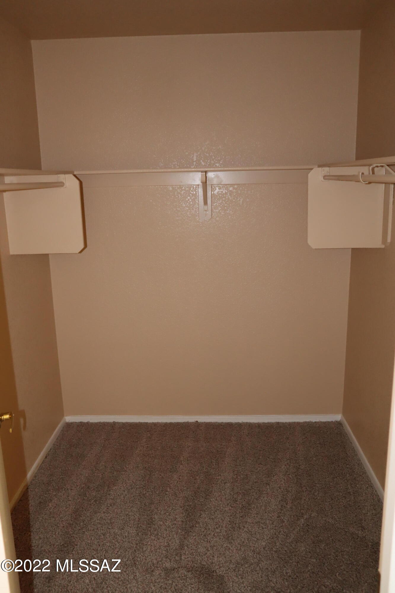 568 West Tiger Shark Road Tucson, AZ 85706 - Photo 10 of 16