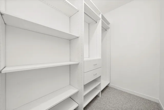 $499,000 | 5824 North Lincoln Avenue, Unit 2S, Chicago, IL 60659