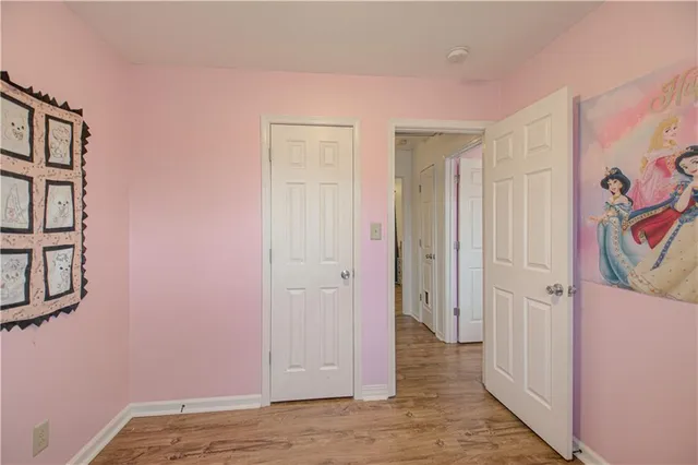 $250,000 | 7307 Northwest Winter Avenue, Kansas City, MO 64152