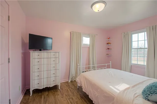 $250,000 | 7307 Northwest Winter Avenue, Kansas City, MO 64152