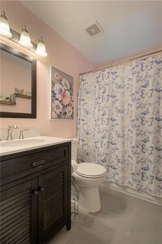 $250,000 | 7307 Northwest Winter Avenue, Kansas City, MO 64152