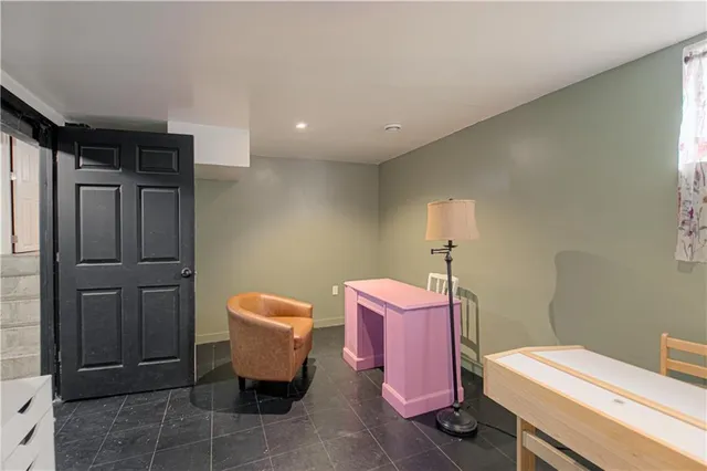 $250,000 | 7307 Northwest Winter Avenue, Kansas City, MO 64152