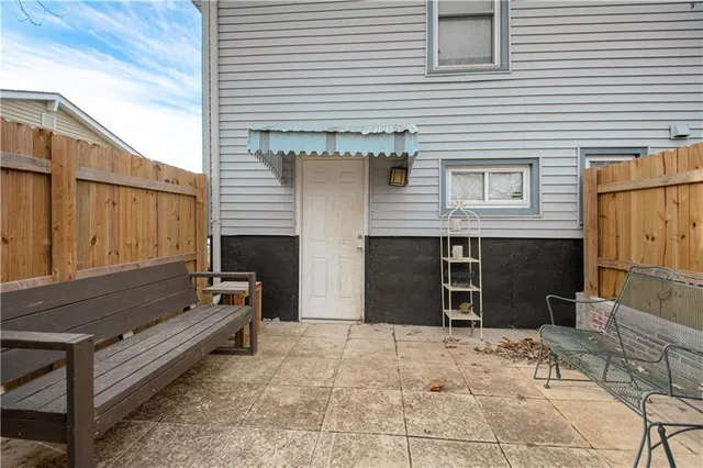 $250,000 | 7307 Northwest Winter Avenue, Kansas City, MO 64152