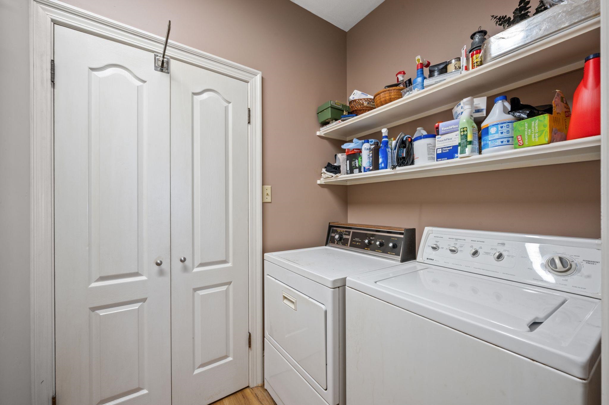 31800 River Road Orange Beach, AL 36561 - Photo 45 of 69 Laundry