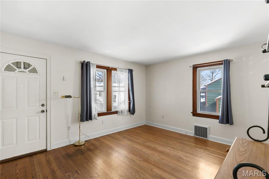 3313 Leo Street Alton, IL 62002 - Photo 3 of 16