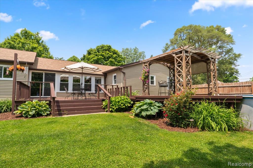 7569 South Durand Road Durand, MI 48429 - Photo 29 of 38 Gallery Image 29