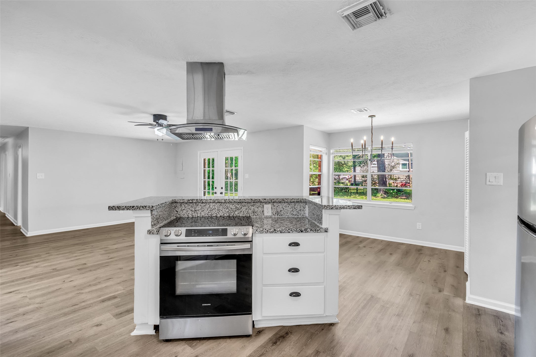 7803 Brian Street Humble, TX 77396 - Photo 7 of 25