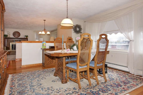 11 Graystone Road Stoneham, MA 02180 - Photo 8 of 30 Gallery Image 8