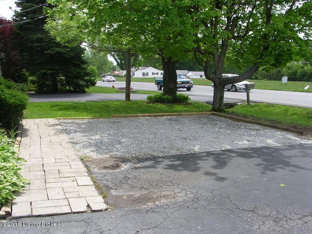 5119 Terry Road Louisville, KY 40216 - Photo 11 of 35 10