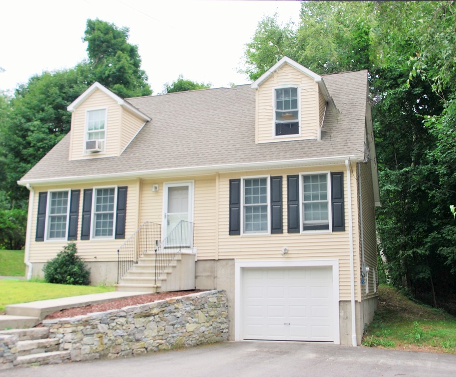 24 Joppa Road Worcester, MA 01602 - Photo 2 of 22 Gallery Image 2