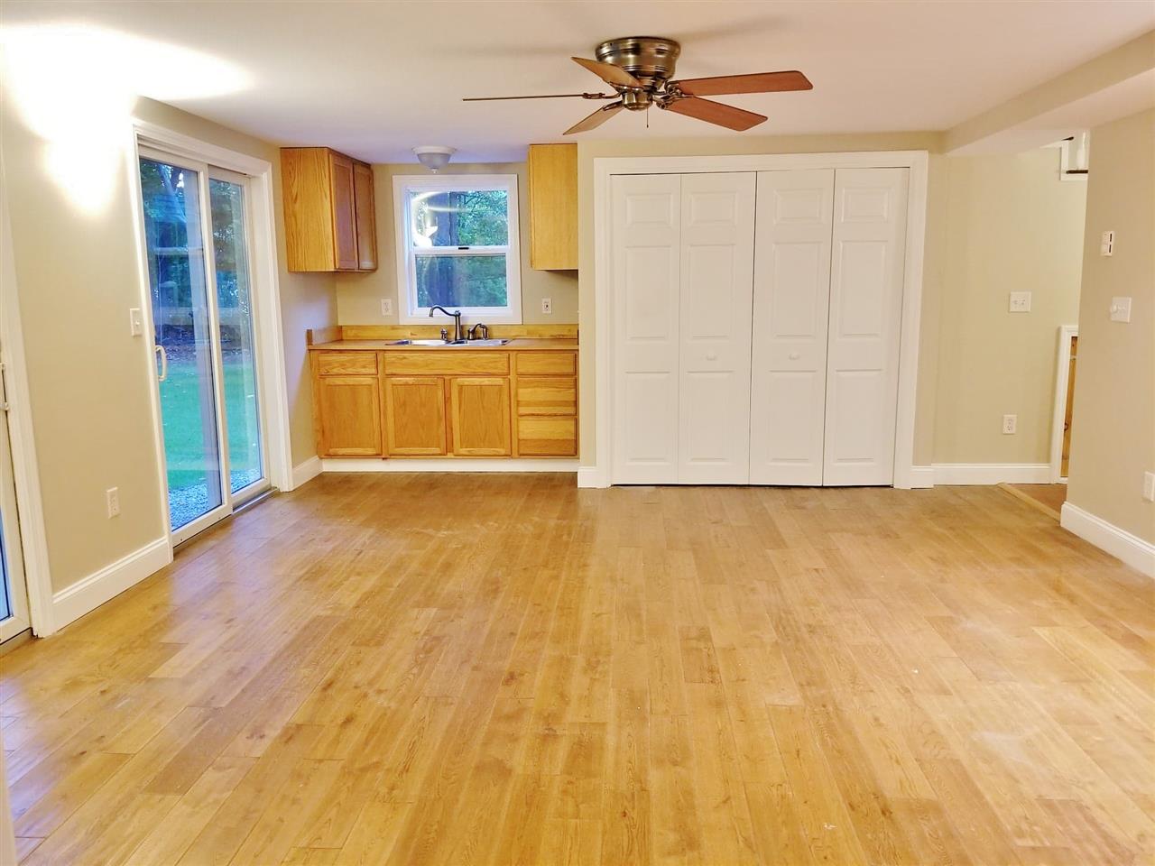 112 Newton Road Plaistow, NH 03865 - Photo 13 of 29
