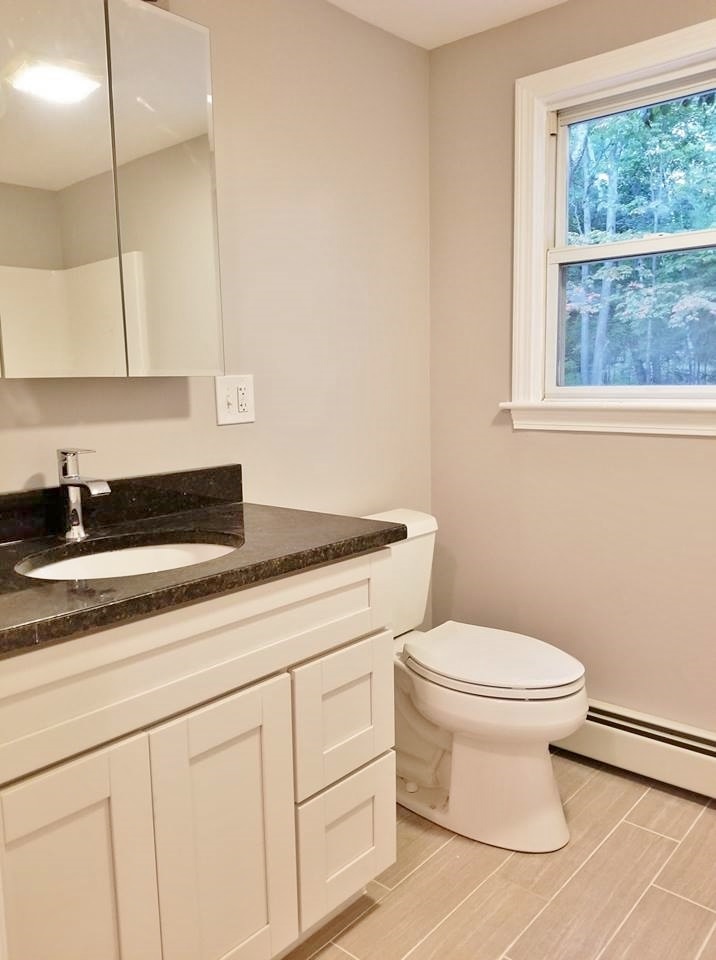 112 Newton Road Plaistow, NH 03865 - Photo 14 of 29