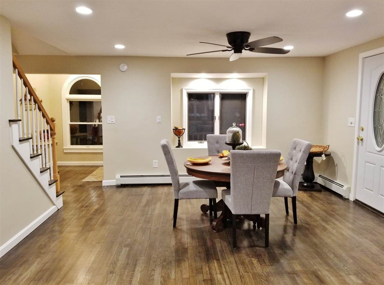 112 Newton Road Plaistow, NH 03865 - Photo 3 of 29