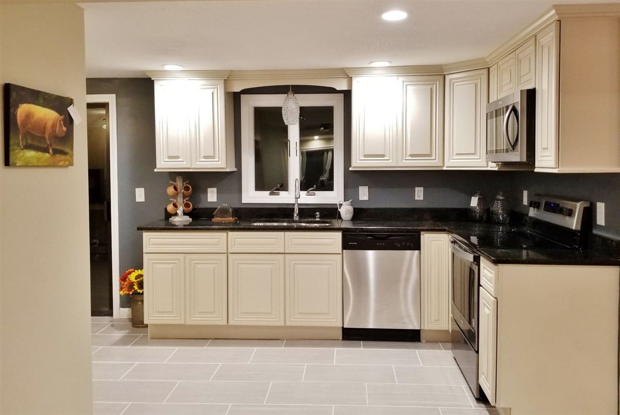 112 Newton Road Plaistow, NH 03865 - Photo 6 of 29